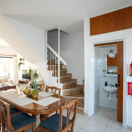 Vakantiehuis Palmove Near Yiannades